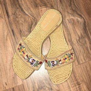 SAKS FIFTH AVENUE ESPADRILLES, Size 9